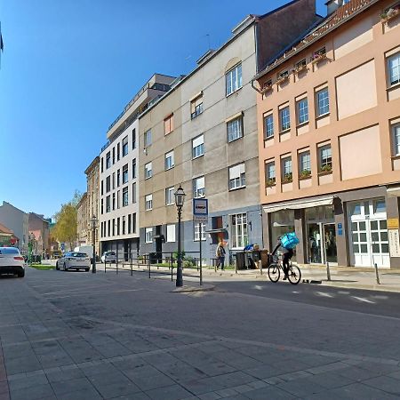 Apartment Elara Zagreb Exterior photo