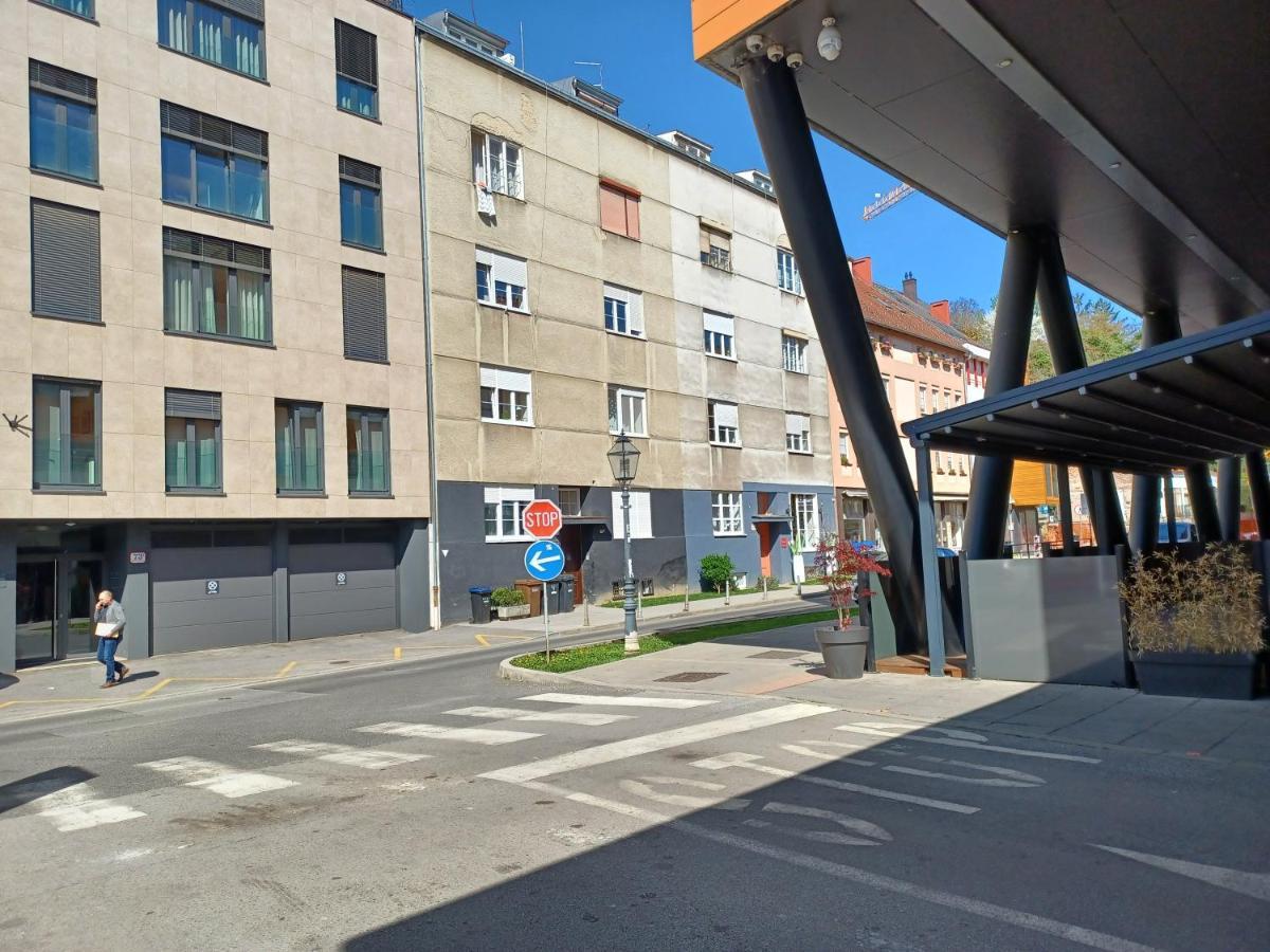 Apartment Elara Zagreb Exterior photo